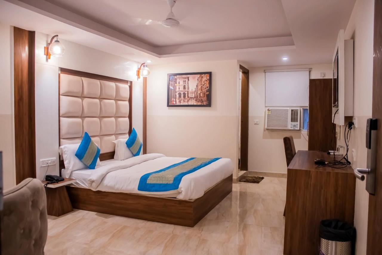 Hotel Airport City Delhi International Airport New Delhi Bagian luar foto