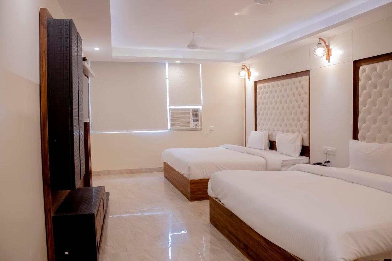 Hotel Airport City Delhi International Airport New Delhi Bagian luar foto