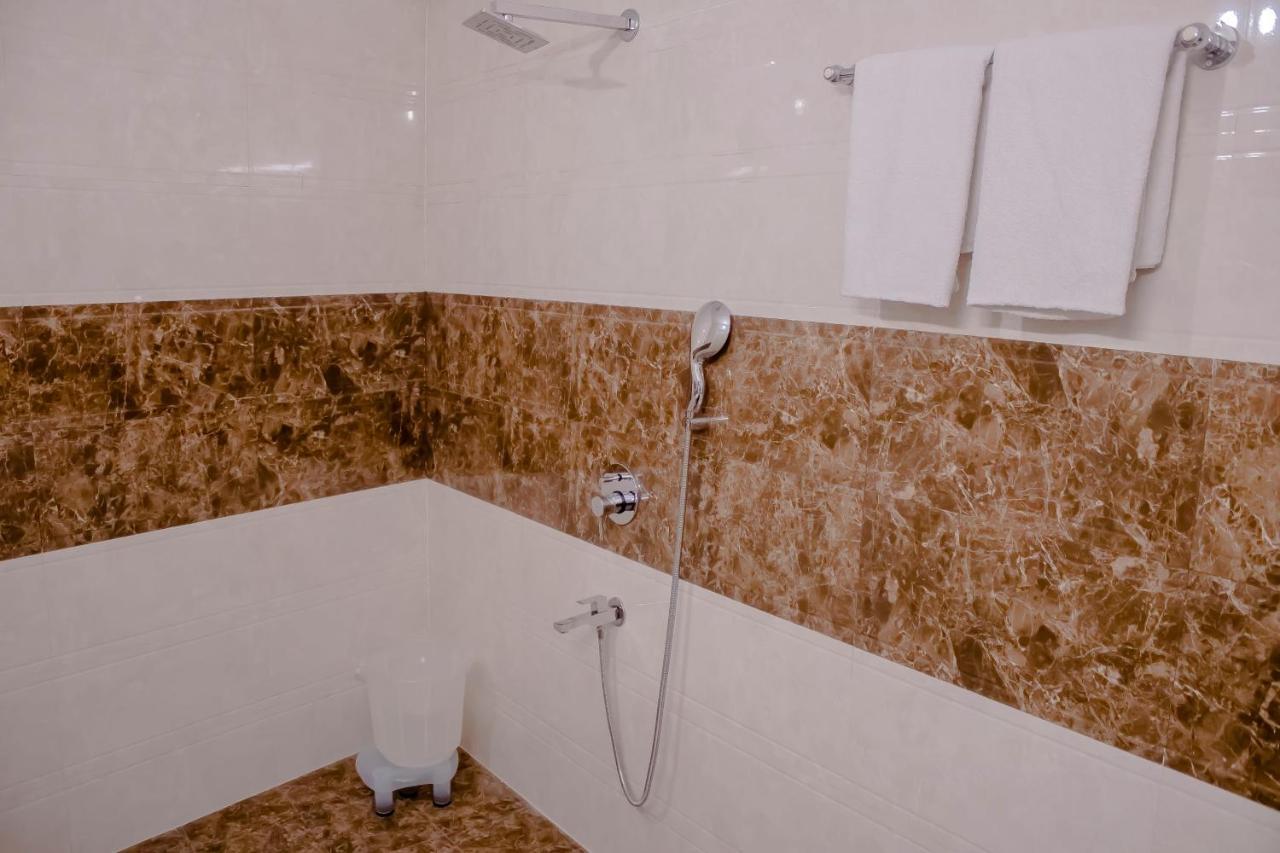 Hotel Airport City Delhi International Airport New Delhi Bagian luar foto